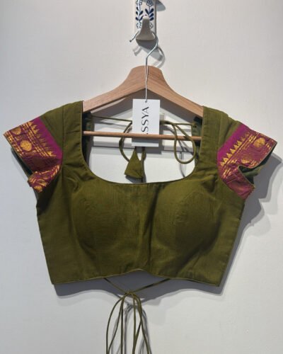 SIZE-34 KHAKHEE ARCH BACK.