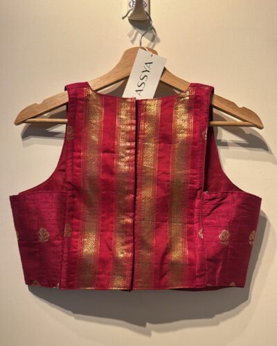 RAW SILK T-BACK WITH KANCHI PATTU BACK.